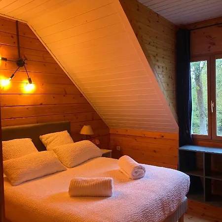Des Etangs Tatil Evi *